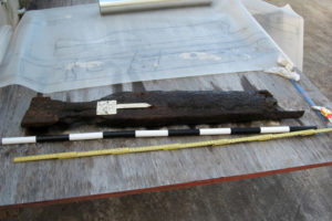 Research of the original wreck timbers (photo by P. Bojakowski). REF4511